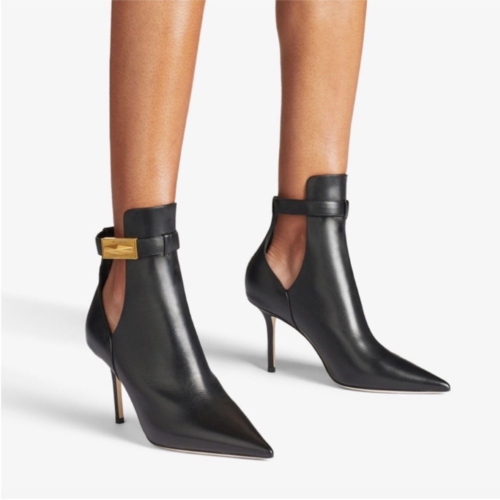 New Jimmy CHOO Nell Ankle Boot 85 Black Calf
Leather Ankle Boots $1,395 41